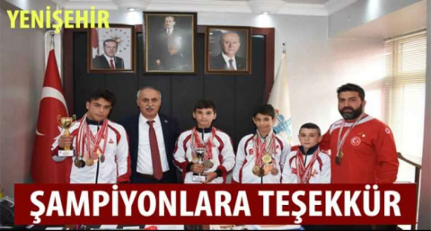 ŞAMPİYONLARA TEŞEKKÜR