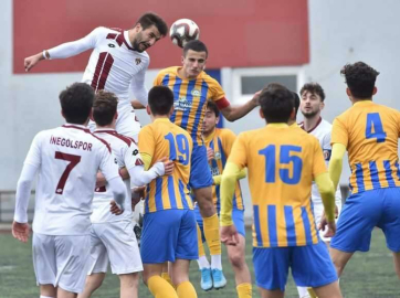 U-19 EKİBİ LİDERLİĞİNİ SÜRDÜRDÜ