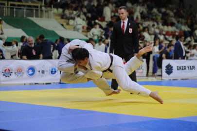 Spor kentinde yıldızlar judo turnuvası