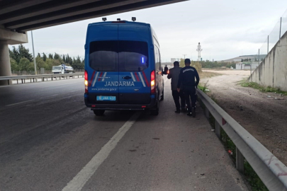 Korku dolu anlar!Tır şoförünün kaybetti! Jandarma buldu