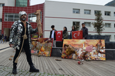 'Filistin’deki bebeklerin çığlığını böyle anlattı