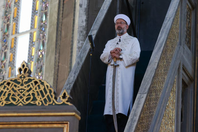 Ayasofya Camii’nde Cuma hutbesi Filistin için okundu