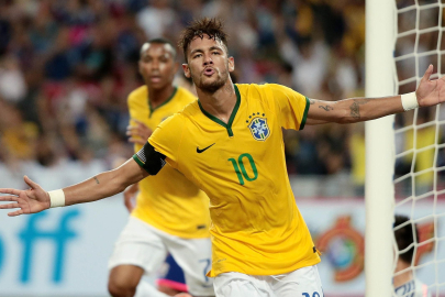 Neymar, son sakatlığına ilişkin şu açıklamayı yaptı: "Belki de en kötü anı yaşıyorum."