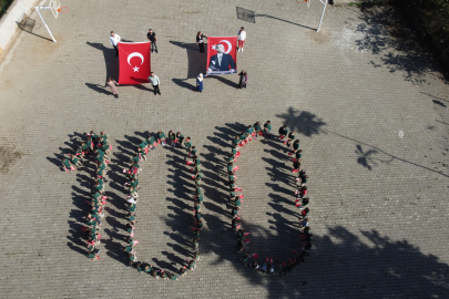 Cumhuriyet'in 100. yılına özel koreografi