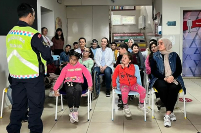 Yenişehir Jandarması'ndan trafik kuralları semineri