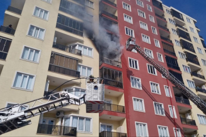 Bursa’da 11 katlı apartmanda can pazarı