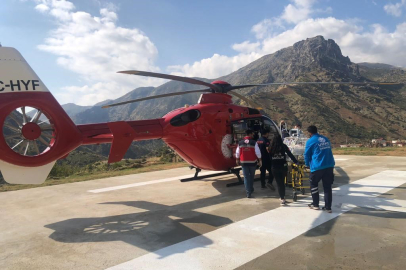 Hipotermi geçiren bebek için helikopter havalandı