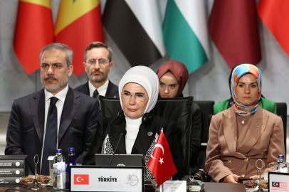 Emine Erdoğan: “Filistin ve İsrail için iki devletli bir çözüm diliyoruz”