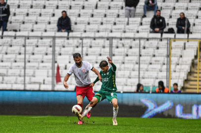 Bursaspor büyük fırsatı kaçırdı! Goller var kazanan yok