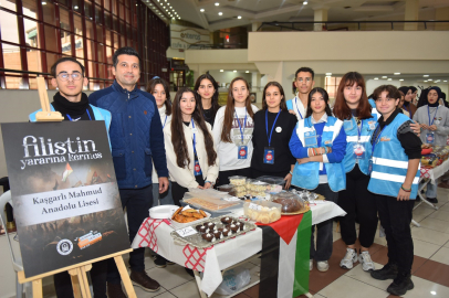 O iyilik elçilerinden Filistin'e binlerce liralık yardım