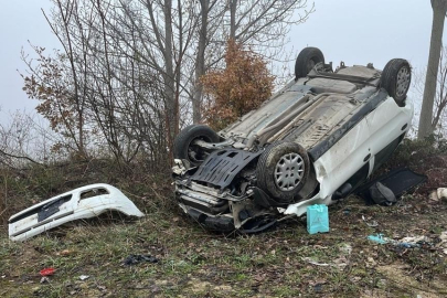 Feci kaza! Kontrolden çıktı, araç takla attı