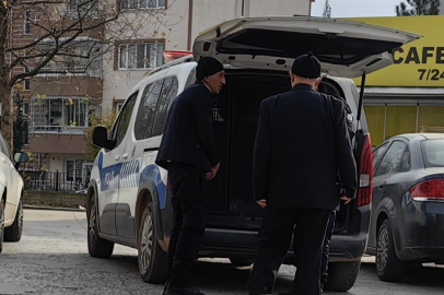 Daire kapısını açınca şoke oldu! Hayırsız oğul “yok artık'” dedirtti