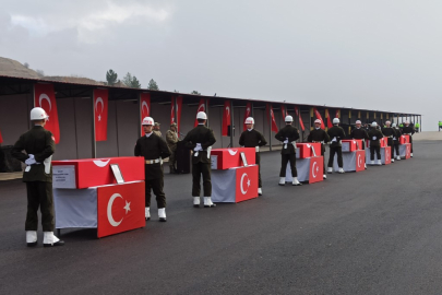 Şehitler törenle memleketlerine uğurlandı