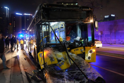 Şişli’de İETT otobüsü park halindeki hafriyat kamyonuna çarptı: 9 yaralı