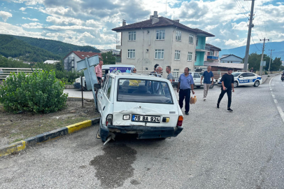 Safranbolu'da iki otomobil çarpıştı: 4 yaralı