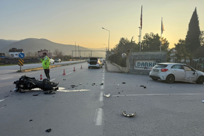 18 yaşındaki motosikletli genci hayattan koparan İznik'teki kaza kamerada...